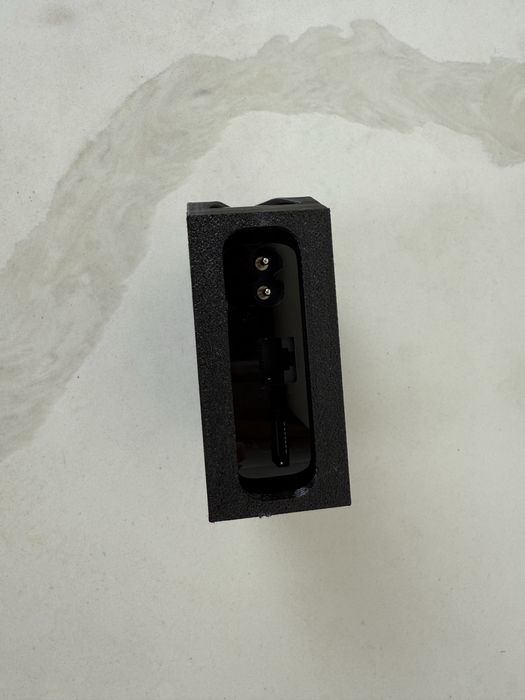 Uchwyt do Apple TV 4k 2022- druk 3D, wentylowany, montaż taśma/śruby