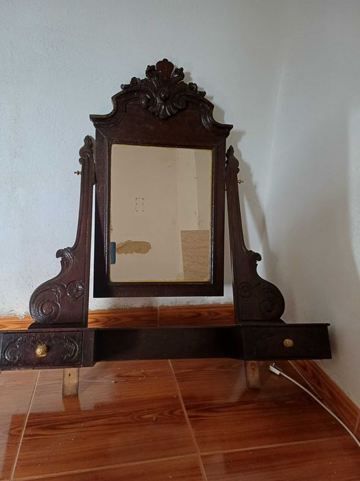 Comoda Centenária