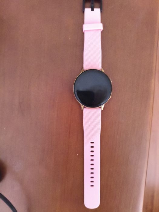 Продам смарт-часы galaxy watch active 2