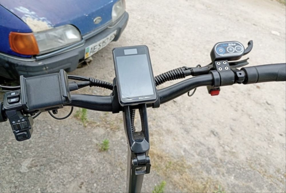 Продам Електросамокат Like.Bike Hunter