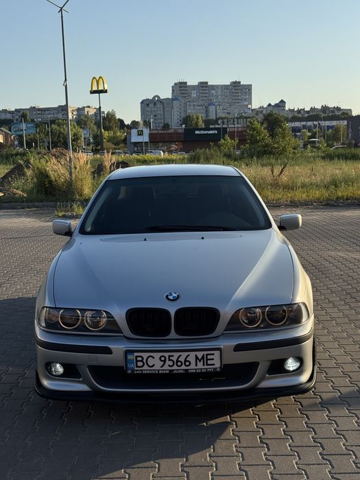 Продам Bmw e39 528i