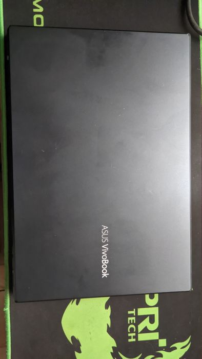 Portátil ASUS VivoBook 15 (Negociável)