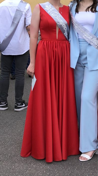 Сукня вечірня/випускна червона S-M