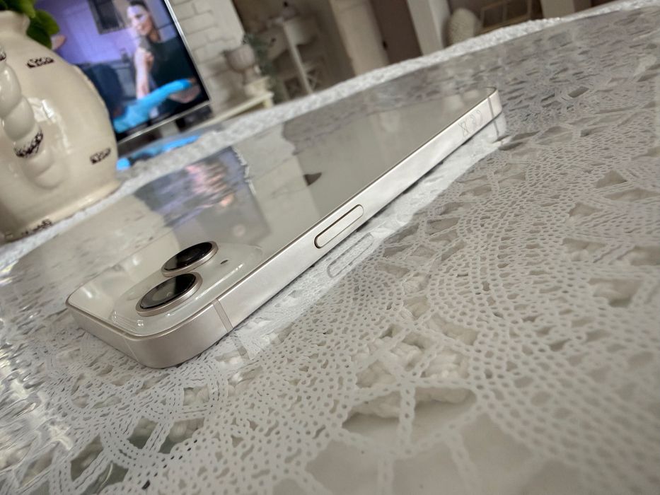 iPhone 14 biały stan idealny