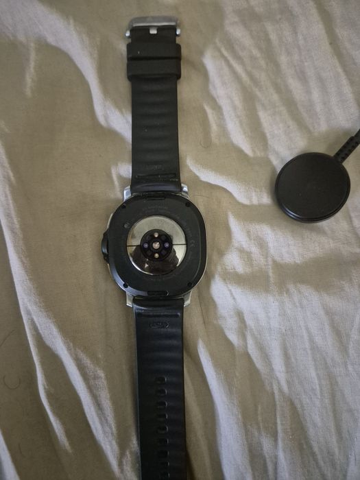 Smartwatch SAMSUNG Galaxy Watch 8 Classic LTE (46 mm - Preto)