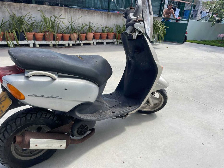 Yamaha Neos (motor minarelli)