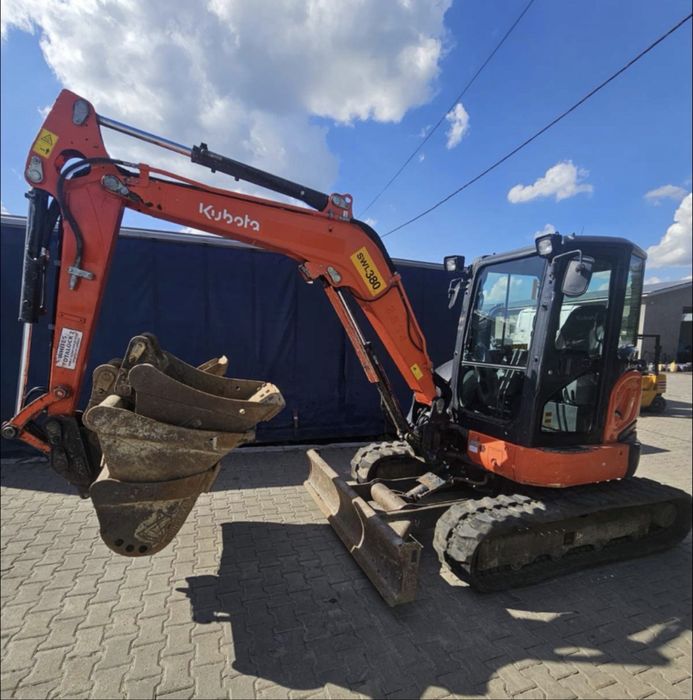 Прслуги мініекскаватора