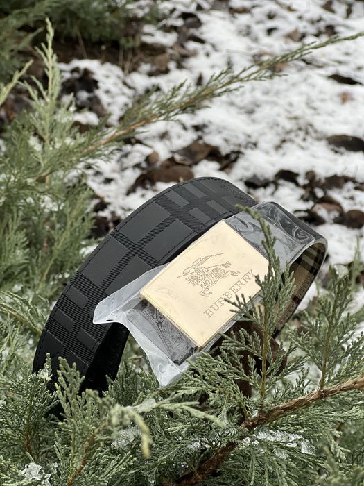 Чоловічий ремень Burberry двосторонній чорний/клітка 120 см