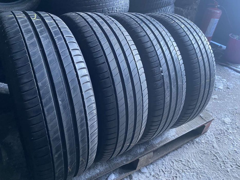 205.55.17 Michelin 4шт лето БУ склад шины резина из Европы 55 R17