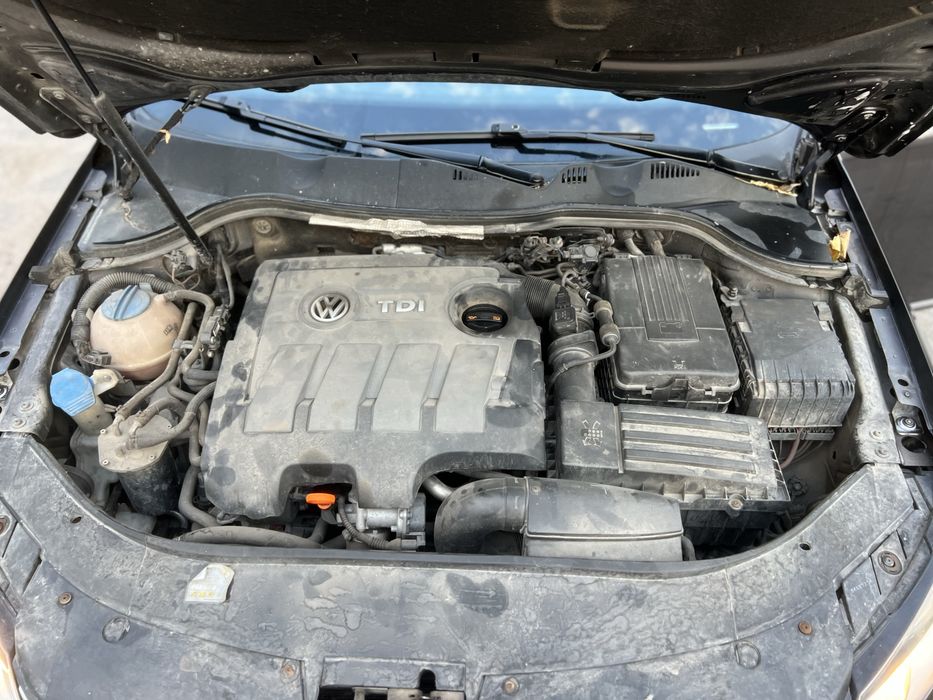 Продам автомобіль Volkswagen Passat b7 1.6 дизель