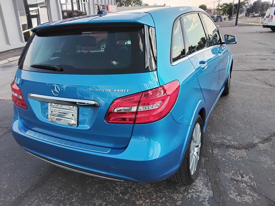 Mercedes-Benz B-Class      2014