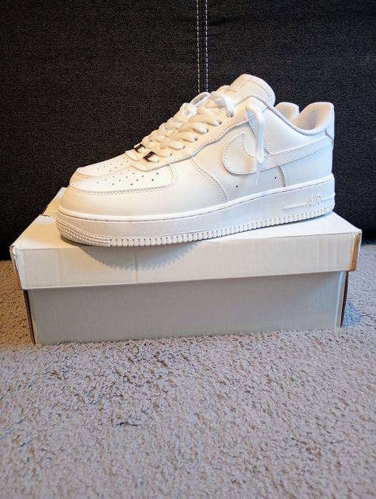 Białe Nike air force 1 rozmiar 42,5