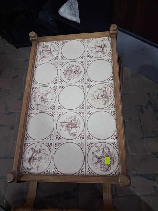 Drewniany barek 
55 złewnia