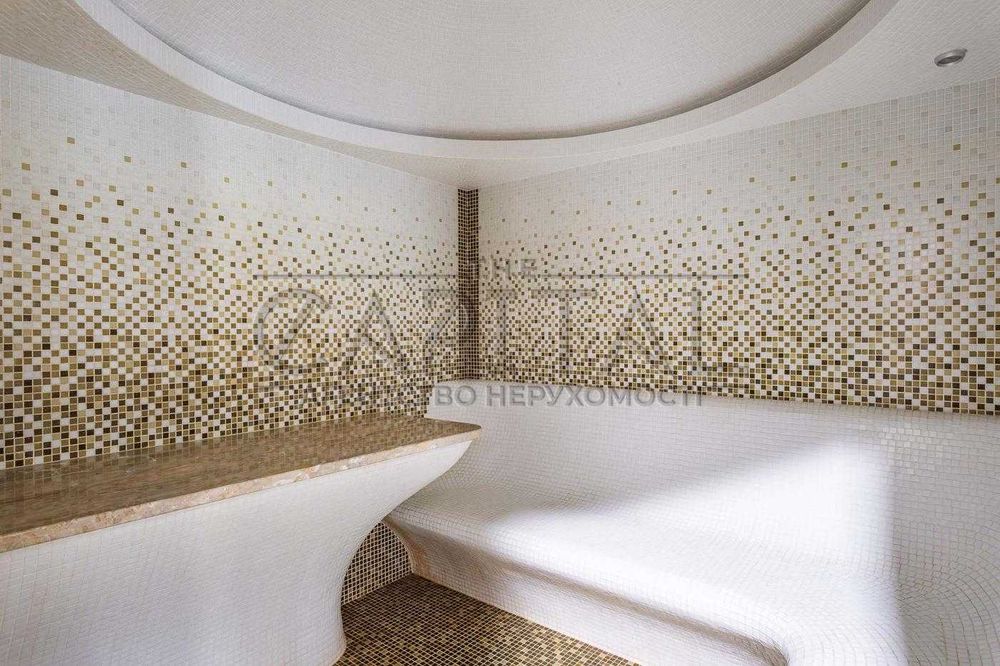 Преміальний маєток у серці Козина