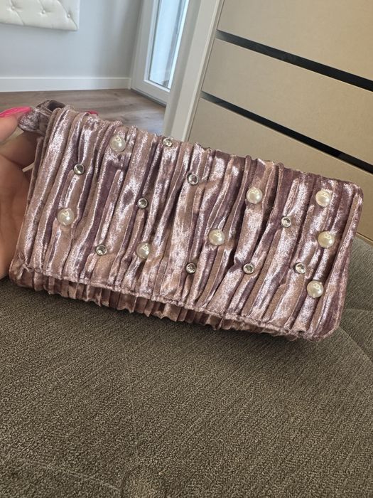 Pochete de veludo primark