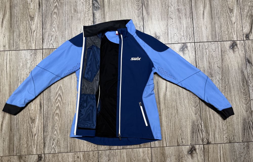 Damska kurtka biegowa SWIX model PROFIT Revolution GORE WINDSTOPPER  L