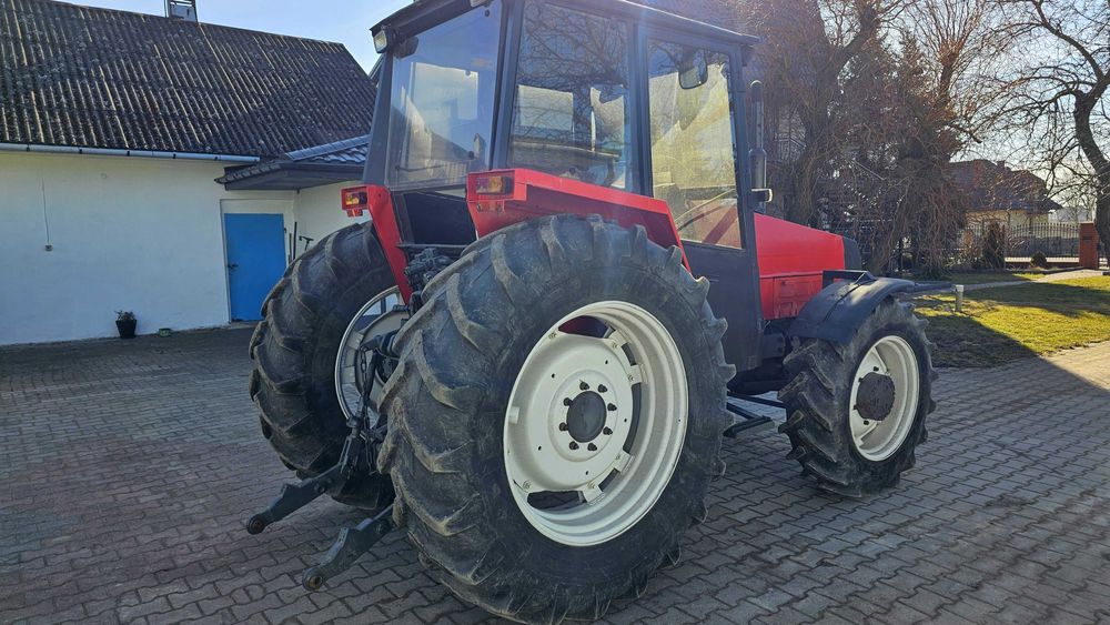 Valtra Volvo Valmet MF 805