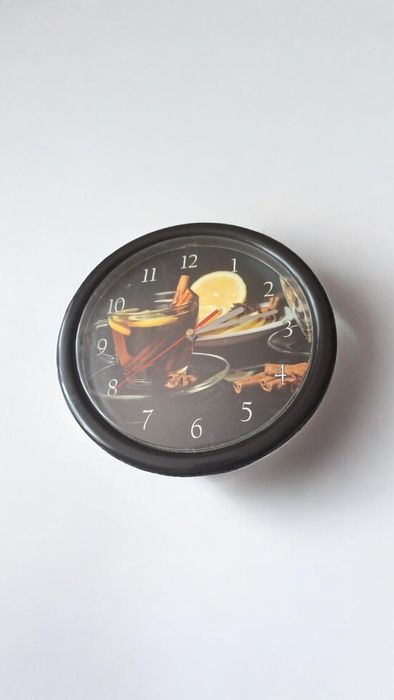Zegar ścienny retro lata 2000 y2k vintage
