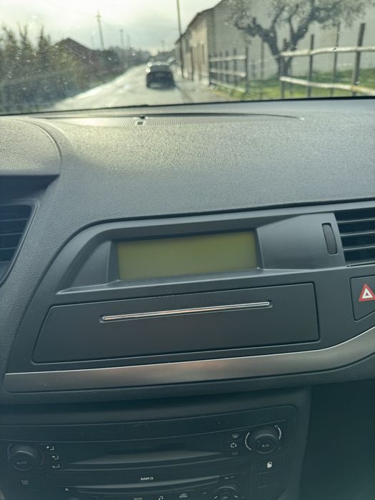 Ecra com moldura Citroen C5