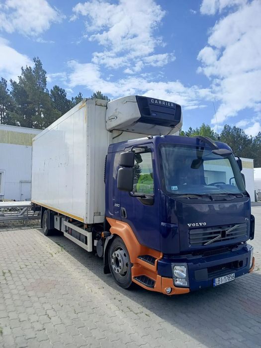 Volvo FL280  Volvo FL280 chłodnia hakowa