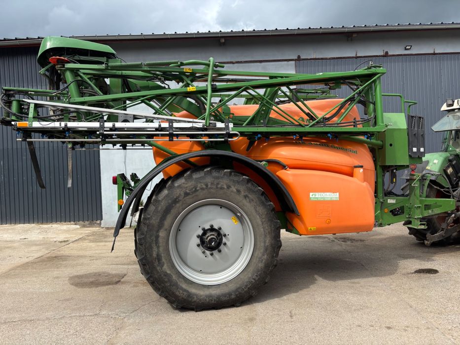 opryskiwacz Amazone UX 4200