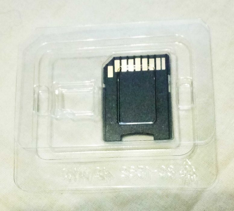 Адаптери мікро СД нові Toshiba 1 шт, Transcend 1 шт