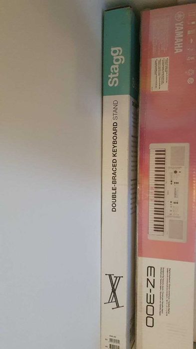 Yamaha EZ-300 з підставкою Double - braced keyboard