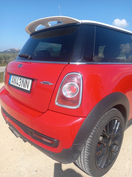 Mini Jonh Cooper Works 211cv