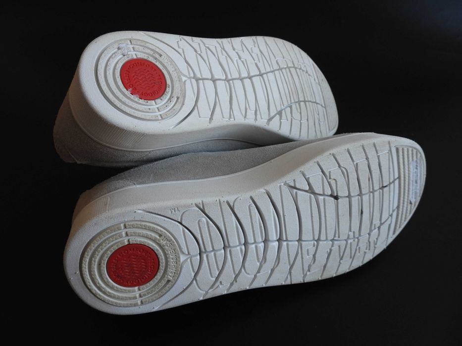 Fitflop skórzane półbuty na rzepy 38