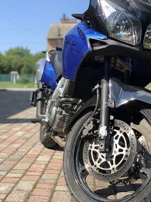 Мотоцикл Suzuki V-Strom dl 650 2007 року