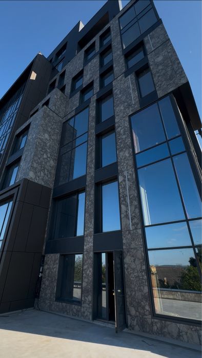 Продаж premium квартири з терасою 90м2