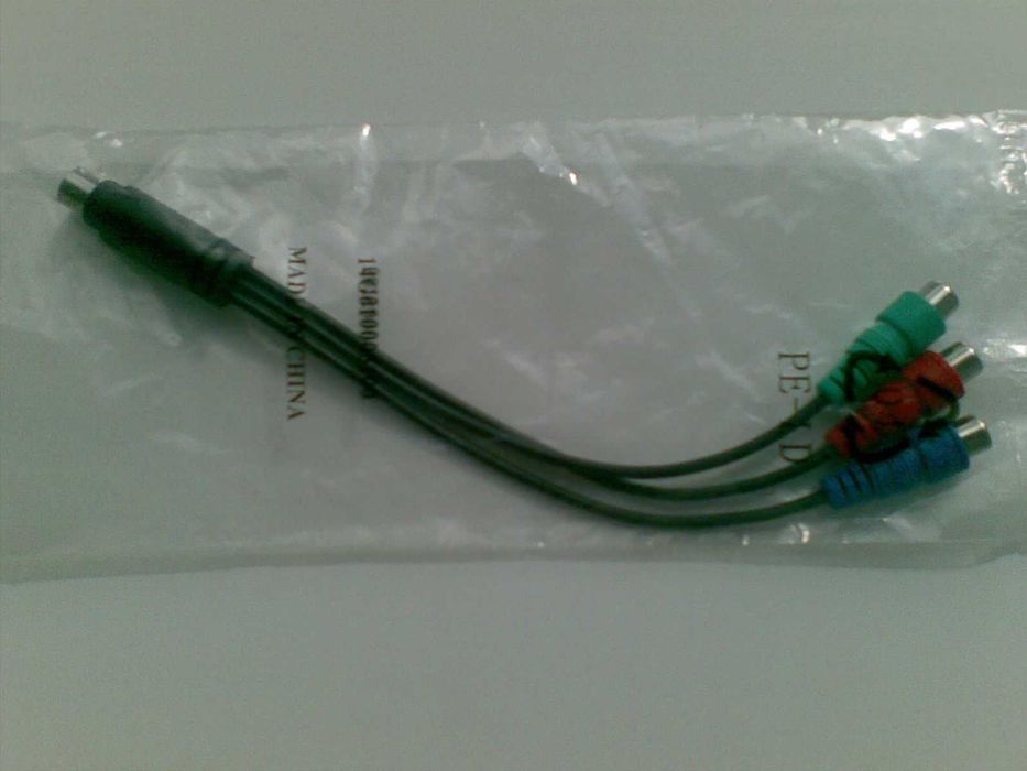 Кабель(шнур)-переходник 7pin mini-DIN(M) to 3RCA(F).