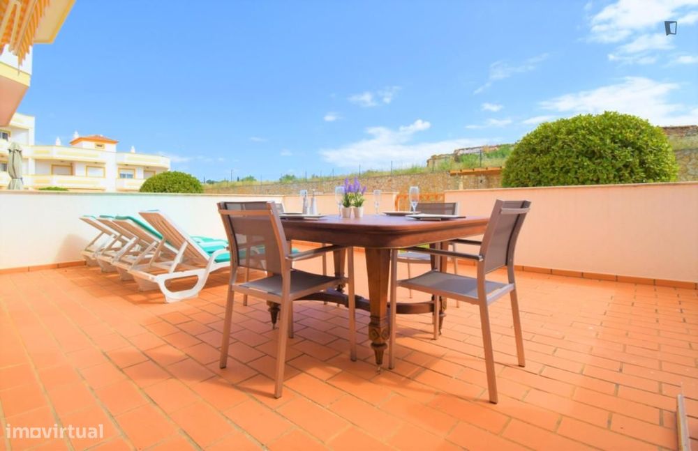 Apartamento com 2 quartos - localizado em Albufeira