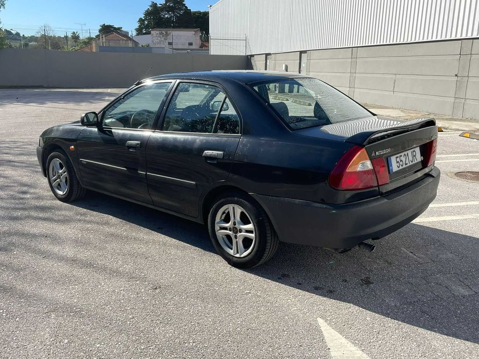 Mitsubishi Lancer VI 1.3 1998