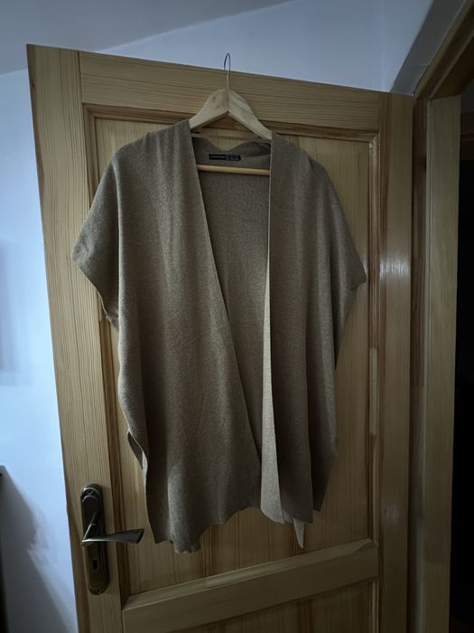 Ciemny kamel ponczo atmosphere akryl