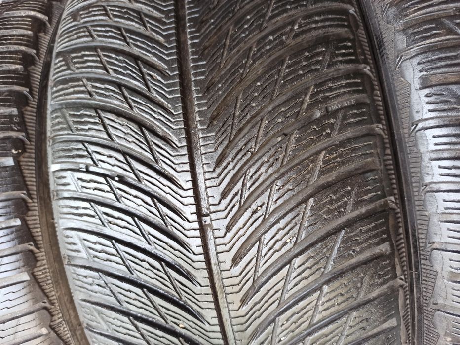 Зимняя резина 245/40 275/35 R19 Michelin Pilot Alpin 5