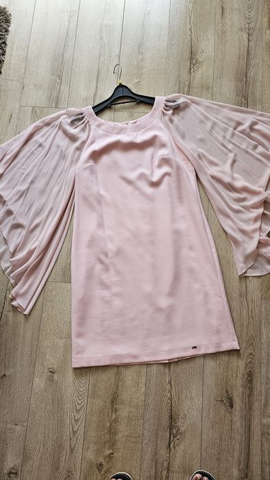 Sukienka okolicznościowa pudrowy róż