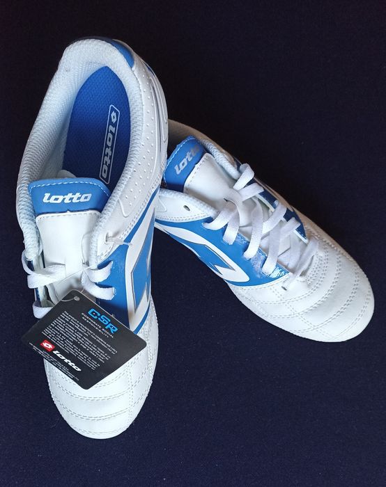 Chuteiras de futebol (Lotto)