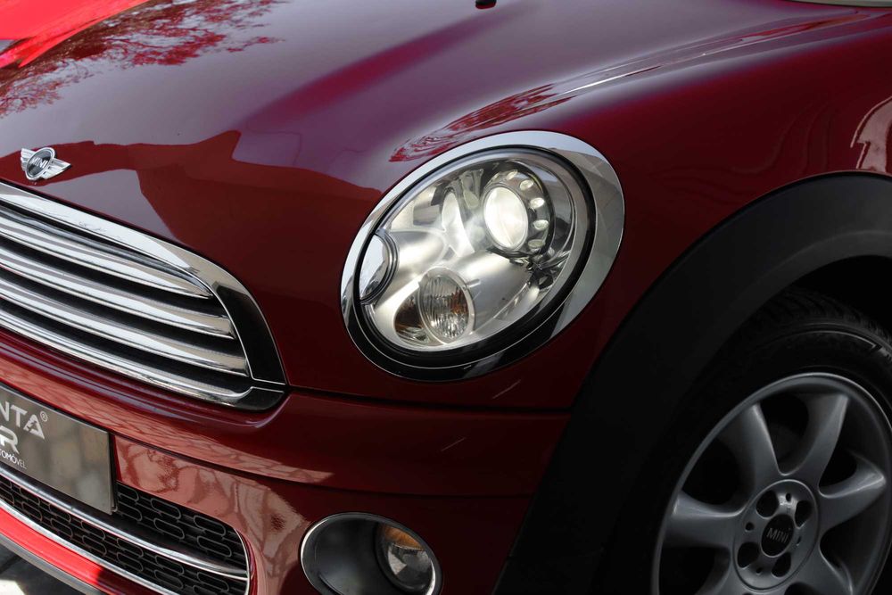 MINI Cooper D Chili 1.6 110CV (129€/Mês)