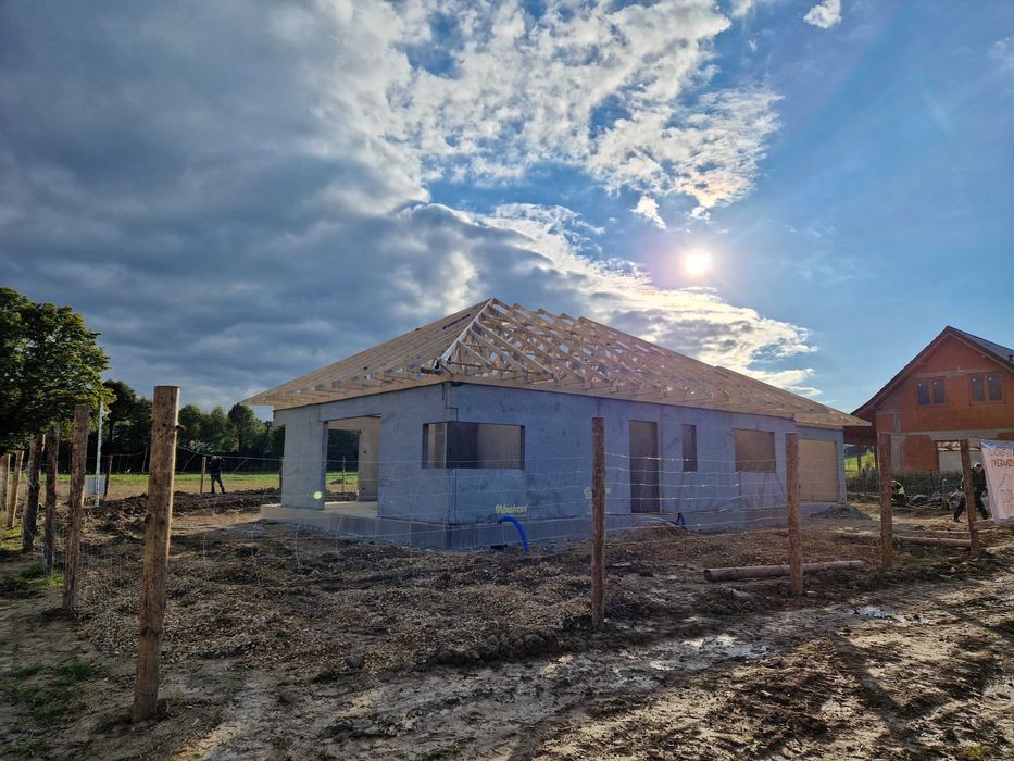 Wiązary bindry prefabrykowana konstrukcja dachowa