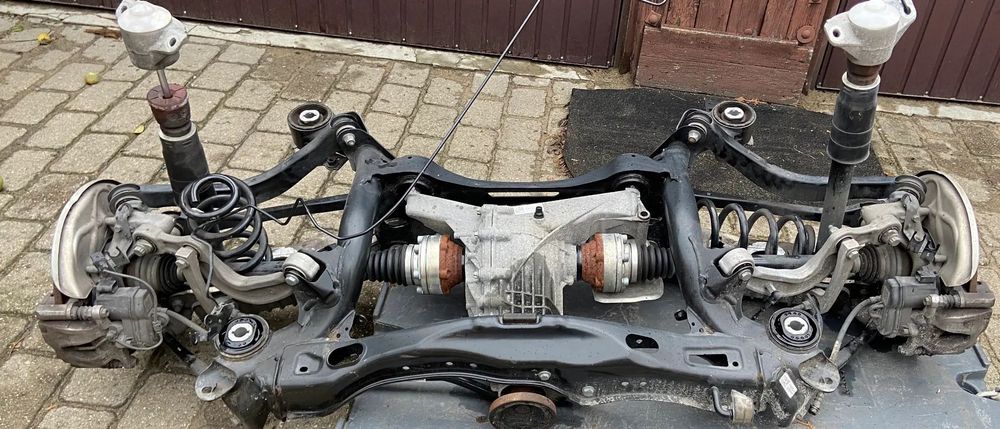 ZAWIESZENIE BELKA SANKI ZWROTNICA TYŁ TYLNE AUDI A4 B9 8W A5 F5 QUATTRO  ZAWIESZENIE BELKA SANKI ZWROTNICA TYŁ TYLNE AUDI A4 B9 8W A5 F5 QUATTRO