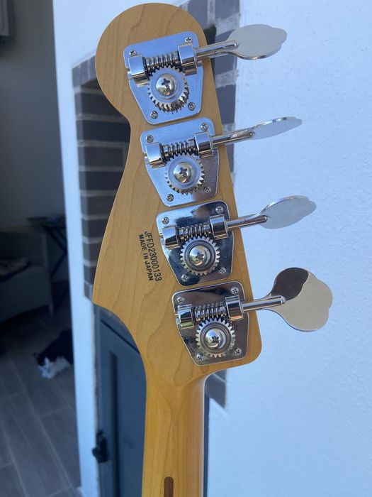 Baixo Fender Jazz Bass Aerodine Special made in Japan