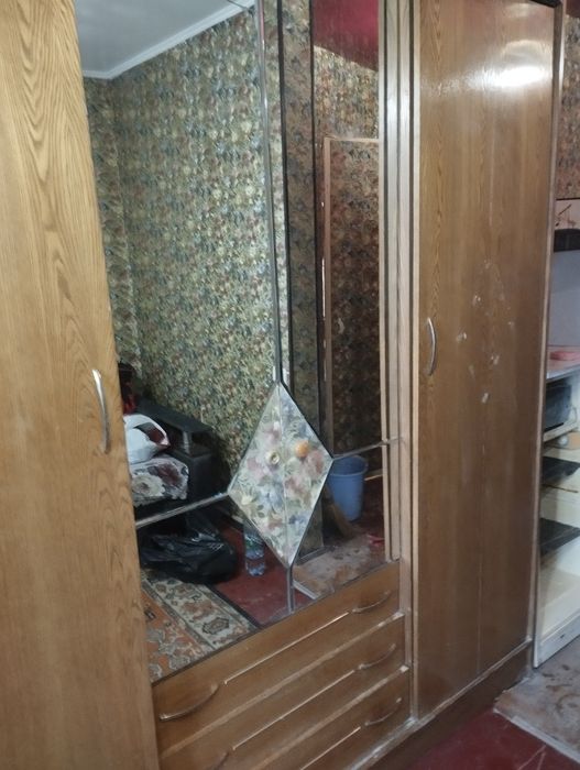 Сдам гостинку р-н Коммунального рынка, ул. Ньютона
