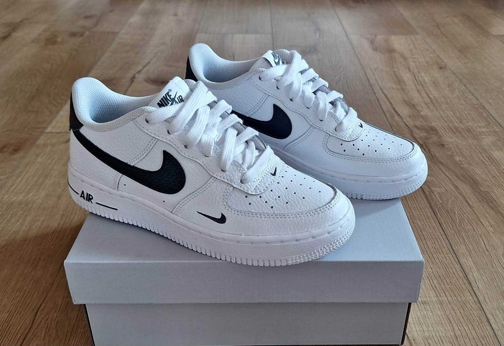 Nike Air Force 1 rozmiar. 37.5