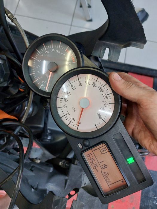 BMW K1300S  Super stan! Zamiana.