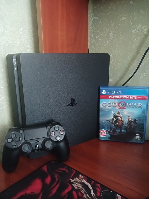 Playstation 4 slim 500гб, + джойстик(один) + диск + телевизор(Google TV)