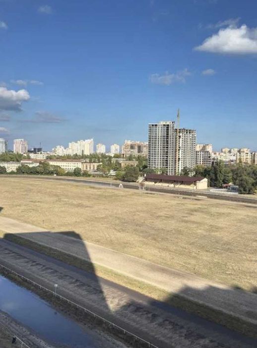Продам 1 комнатную квартиру, новый дом, жк 66-я Жемчужина, ул. Краснова.