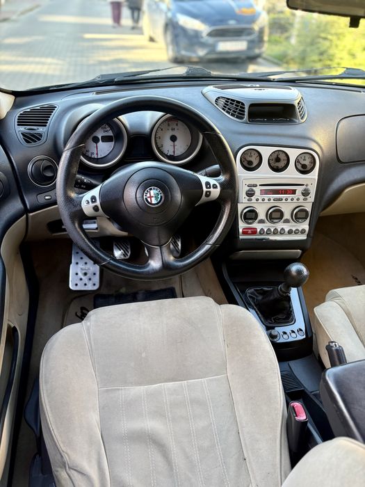 Alfa Romeo 156 progression