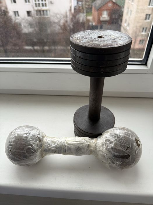 Гіря чавунна - 24 кг , гантелі - ссср