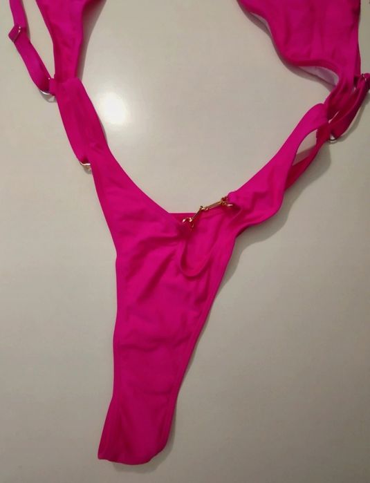 Trikini Rosa Novo